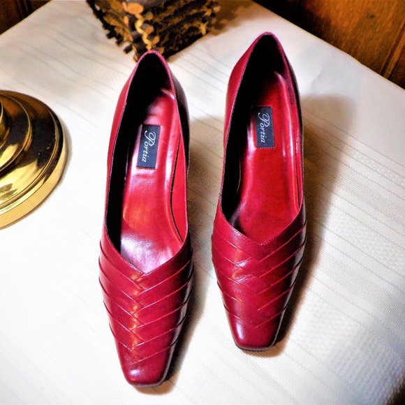 Flattering *** PORTIA *** Heels - Size 9 - Picture 2 of 3